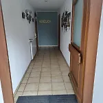 Geraeumige Mit Eigenem Garten, דירה