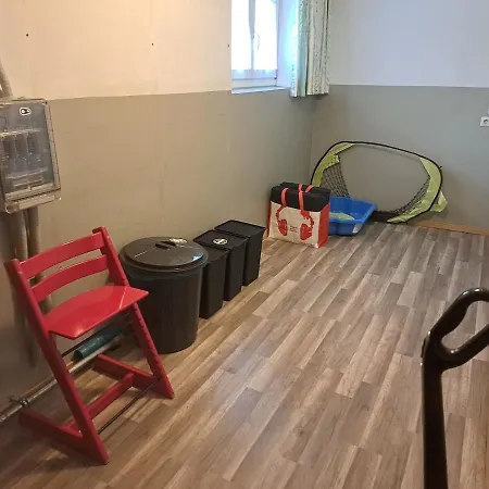 Geraeumige Mit Eigenem Garten, Apartament *