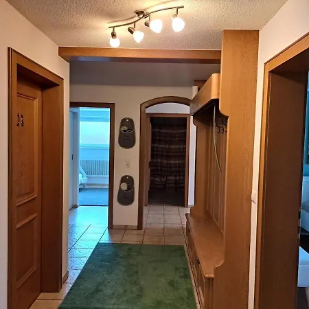 Geraeumige Mit Eigenem Garten, *