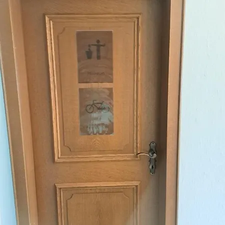 Geraeumige Mit Eigenem Garten, * Klaus (Vorarlberg)